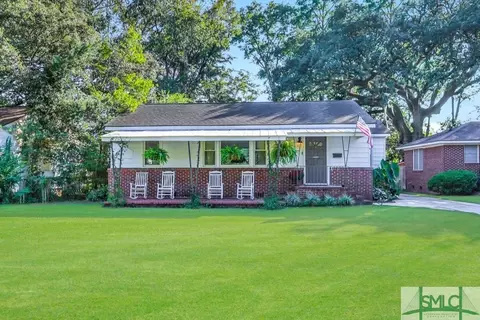 307 E 66th St, Savannah, GA 31405