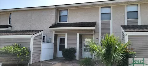 727 S Main St #77, Hinesville, GA 31313