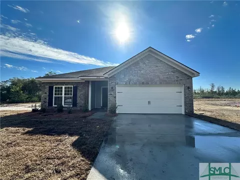 2058 Arnold Dr SE, Allenhurst, GA 31301