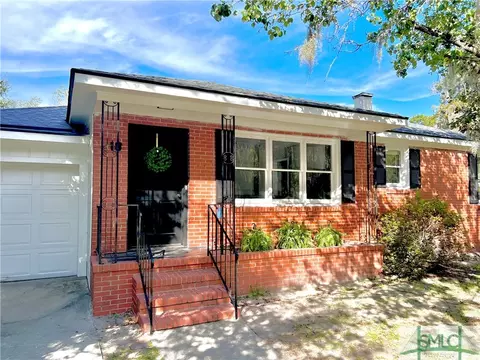 16 Hughes Ave, Savannah, GA 31406