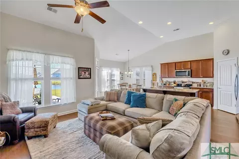 176 Greyfield Cir, Pooler, GA 31322 photo 4