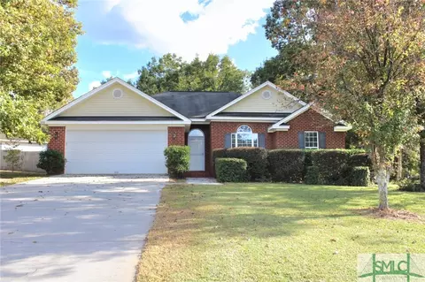 175 Creekside Cir, Ellabell, GA 31308