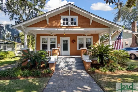 1304 Bonaventure Rd, Savannah, GA 31404