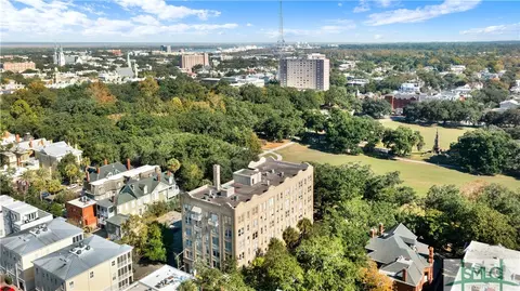 106 W Gwinnett St #3A, Savannah, GA 31401