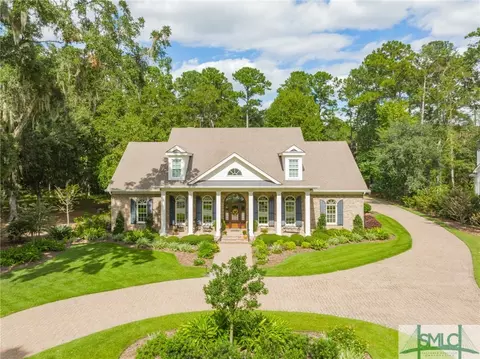 124 Waterway Dr, Savannah, GA 31411