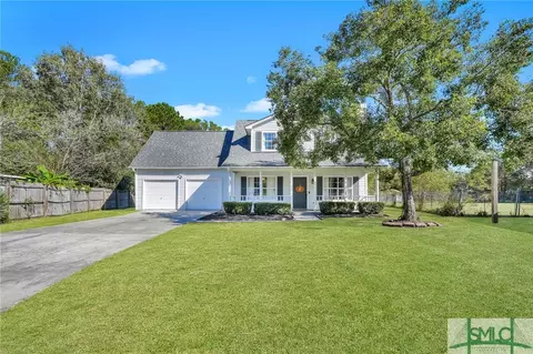 576 Rice Gate Dr, Richmond Hill, GA 31324