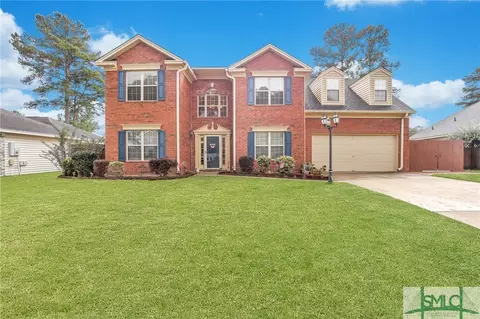 166 Village Lake Dr, Pooler, GA 31322