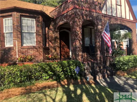 324 E 54th St, Savannah, GA 31405