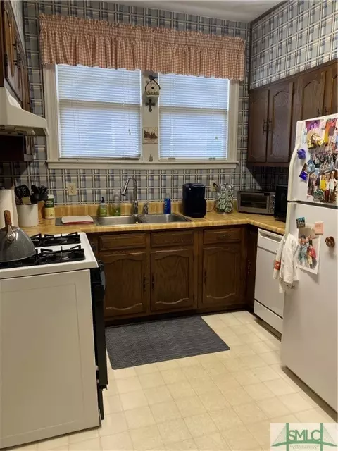 324 E 54th St, Savannah, GA 31405 photo 9