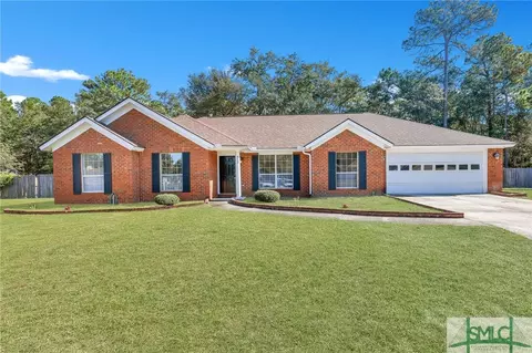 522 Bennington Ct, Hinesville, GA 31313