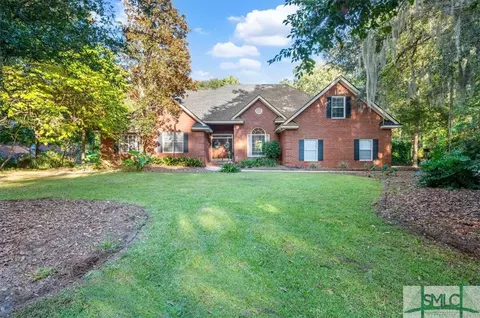 24 Beagram Ct, Richmond Hill, GA 31324