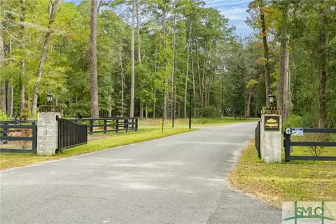 120 Drifton Dr, Savannah, GA 31419