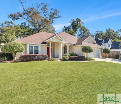 3 Angel Oaks Dr, Savannah, GA 31410