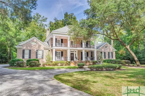 3 Wakefield Pl, Savannah, GA 31411