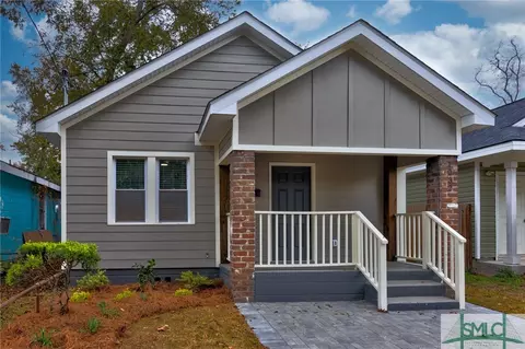 1032 Demmond St, Savannah, GA 31415