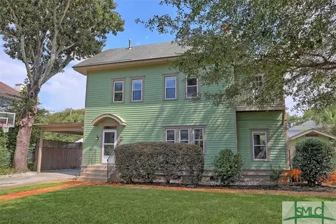 206 E 54th St, Savannah, GA 31405