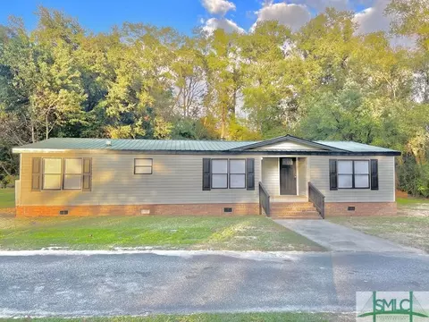 161 Zorn Rd, Hinesville, GA 31313