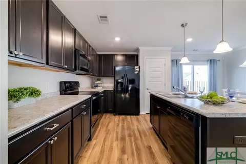 108 Cook St, Springfield, GA 31329 photo 5
