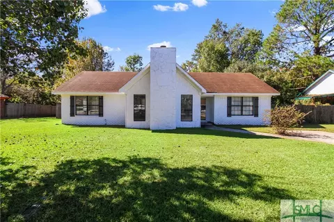 608 Trevor St, Hinesville, GA 31313