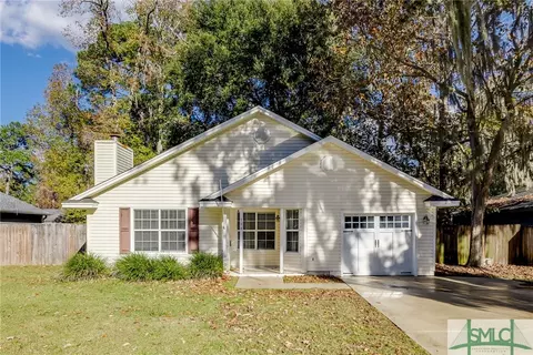 114 E Sagebrush Ln, Savannah, GA 31419