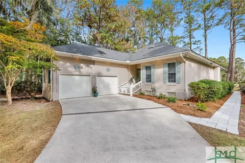 4 Mceachern Ct, Savannah, GA 31411