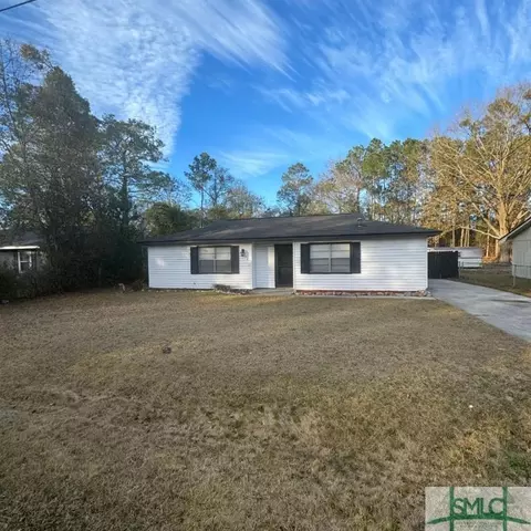 710 Fleming Rd, Hinesville, GA 31313