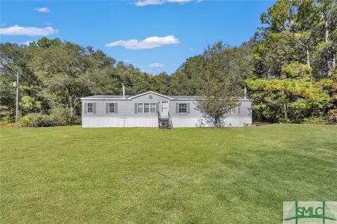100 Ogeechee River Dr, Guyton, GA 31312