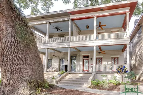 112 W 38th St, Savannah, GA 31401