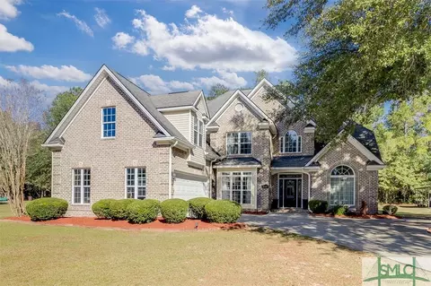 228 Dean Dr, Guyton, GA 31312