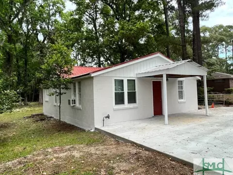 4930 Pineland Dr, Savannah, GA 31405