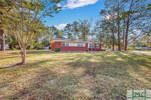 961 Seven Oaks Rd, Jesup, GA 31546