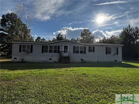 4338 Erin Taylor Brown Rd, Collins, GA 30421