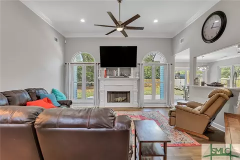 116 Laurens Ln, Savannah, GA 31419 photo 13