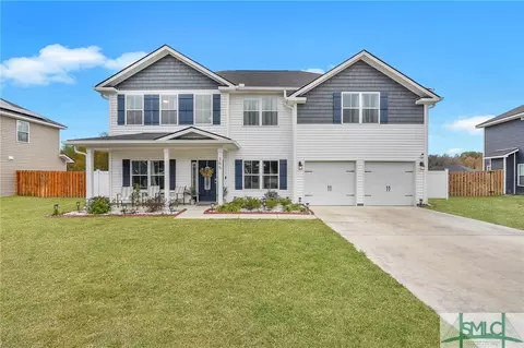 385 Fairview Cir, Hinesville, GA 31313