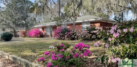122 E Fairmont Ave, Savannah, GA 31406