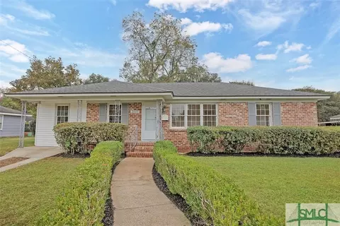 2005 E 60th St, Savannah, GA 31404