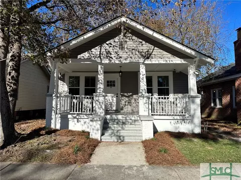 1126 E 39th St, Savannah, GA 31404