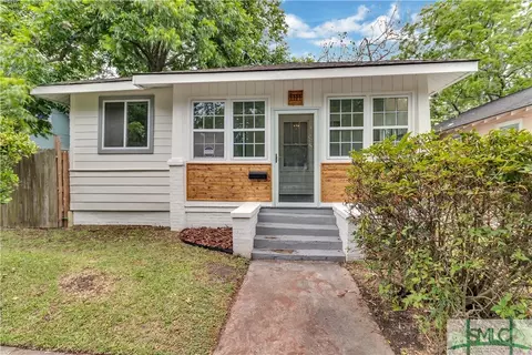 1111 E 40th St, Savannah, GA 31404