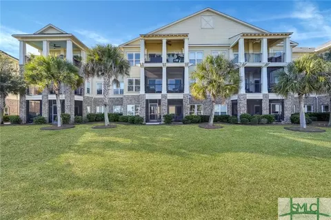 2707 River Oaks Dr, Richmond Hill, GA 31324