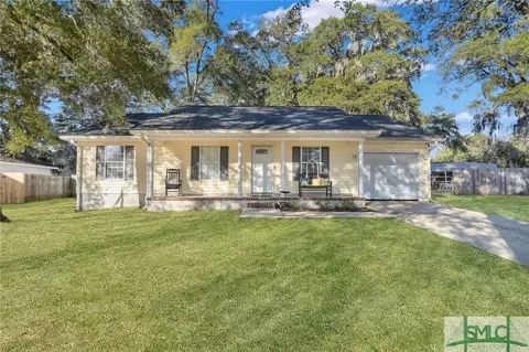 102 Mary St, Springfield, GA 31329