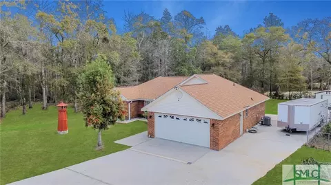 505 Darlington Cir, Bloomingdale, GA 31302
