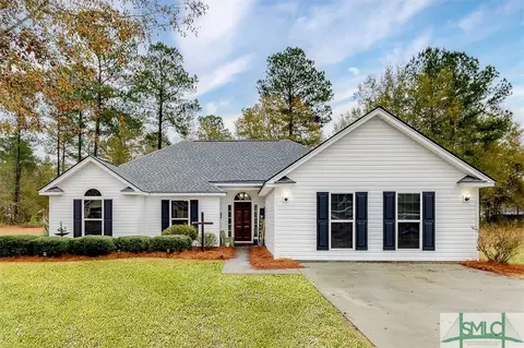 65 J R Dr, Ellabell, GA 31308
