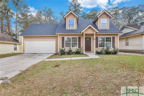 31 Country Walk Dr, Savannah, GA 31419