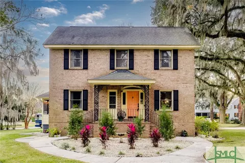 680 Strathy Hall Dr, Richmond Hill, GA 31324