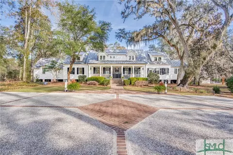 599 Dublin Dr, Richmond Hill, GA 31324