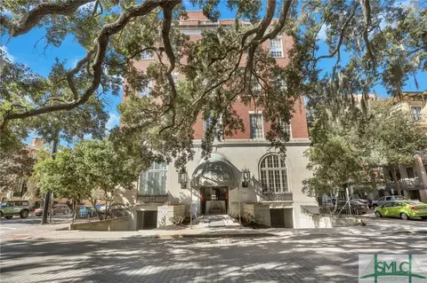 321 Abercorn St #301, Savannah, GA 31401