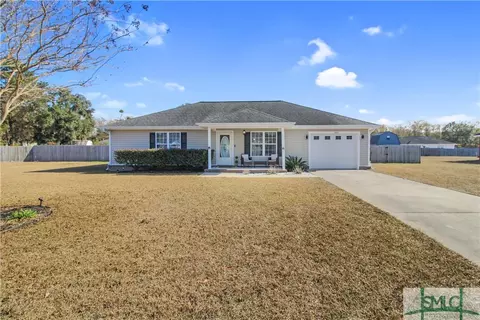 385 Winchester Way SE, Allenhurst, GA 31301