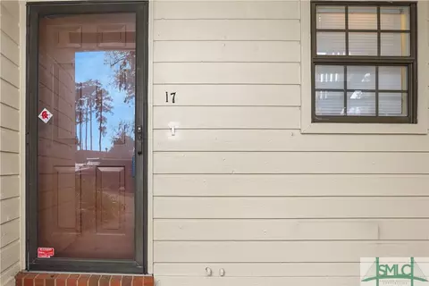 17 Colony Park Dr, Savannah, GA 31406