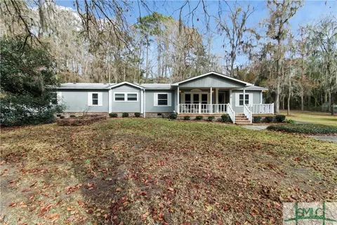 75 2nd Ave, Midway, GA 31320