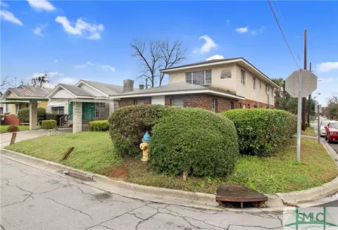 902 W 48th St, Savannah, GA 31405